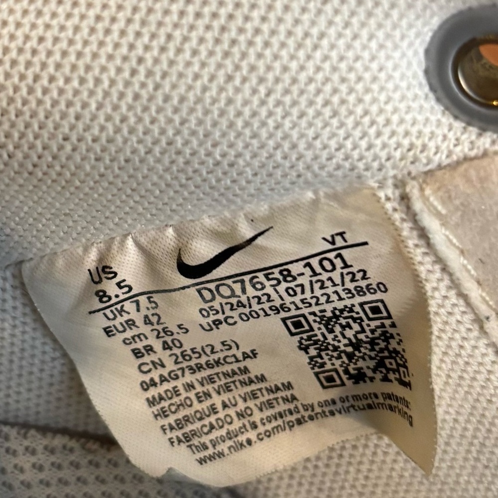 Nike Air Force 1 Sneakers - Picture 10 of 10